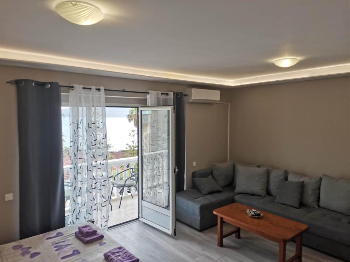 Petrovic House * Herceg Novi